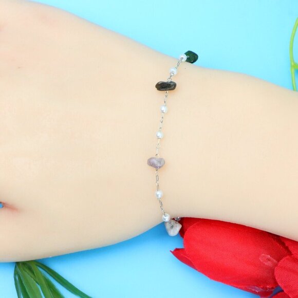 Chic & Stylish Bracelet – A Thoughtful Gift for Women and Girls, DYC1782 - Picture 1 of 12